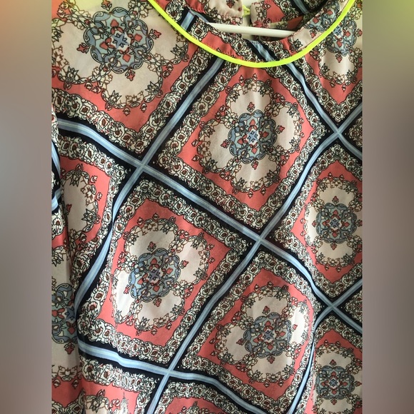 Umgee Patterned Top - Picture 3 of 4